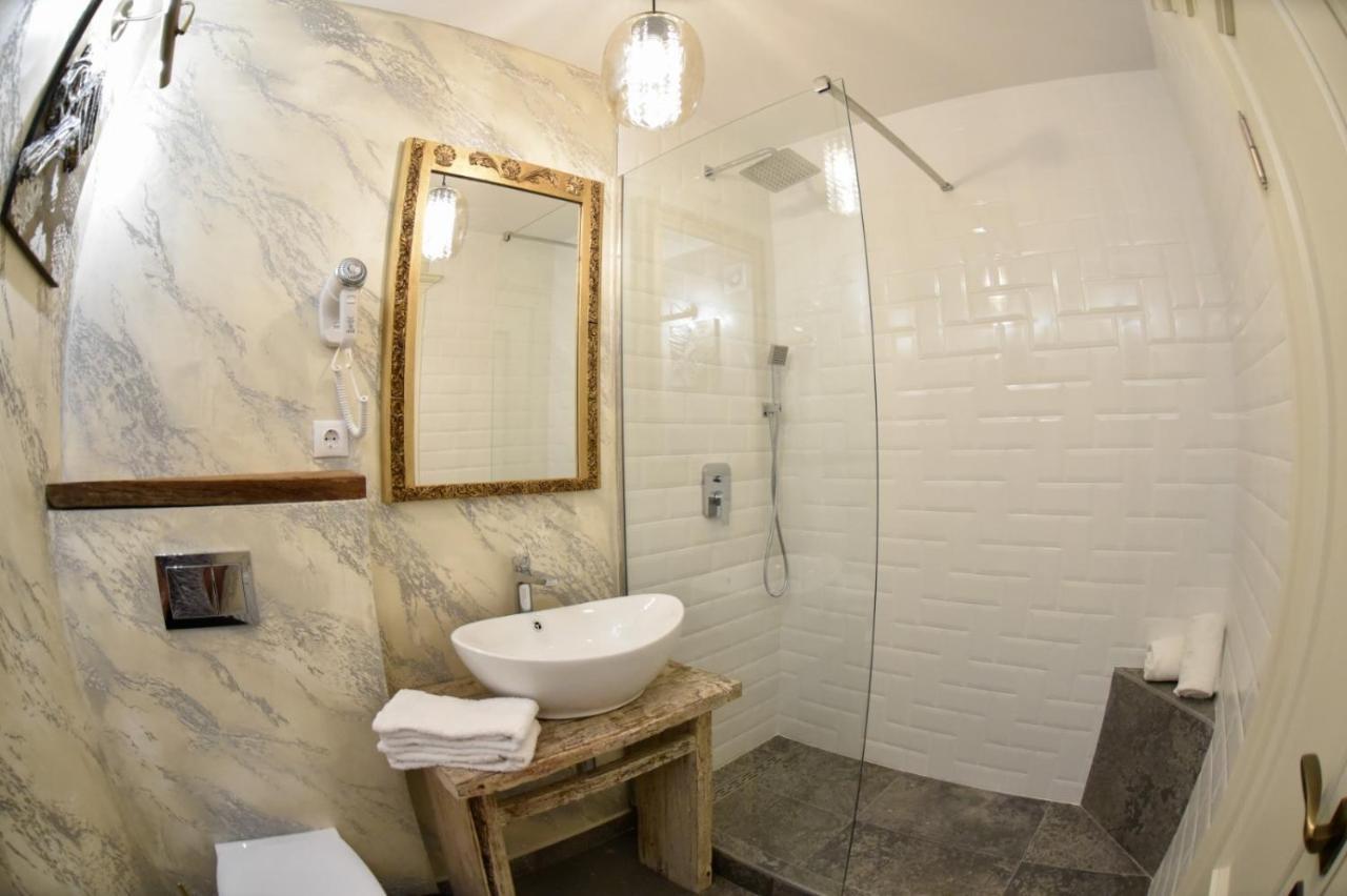 شقة Restauro Apartament بوزاو المظهر الخارجي الصورة
